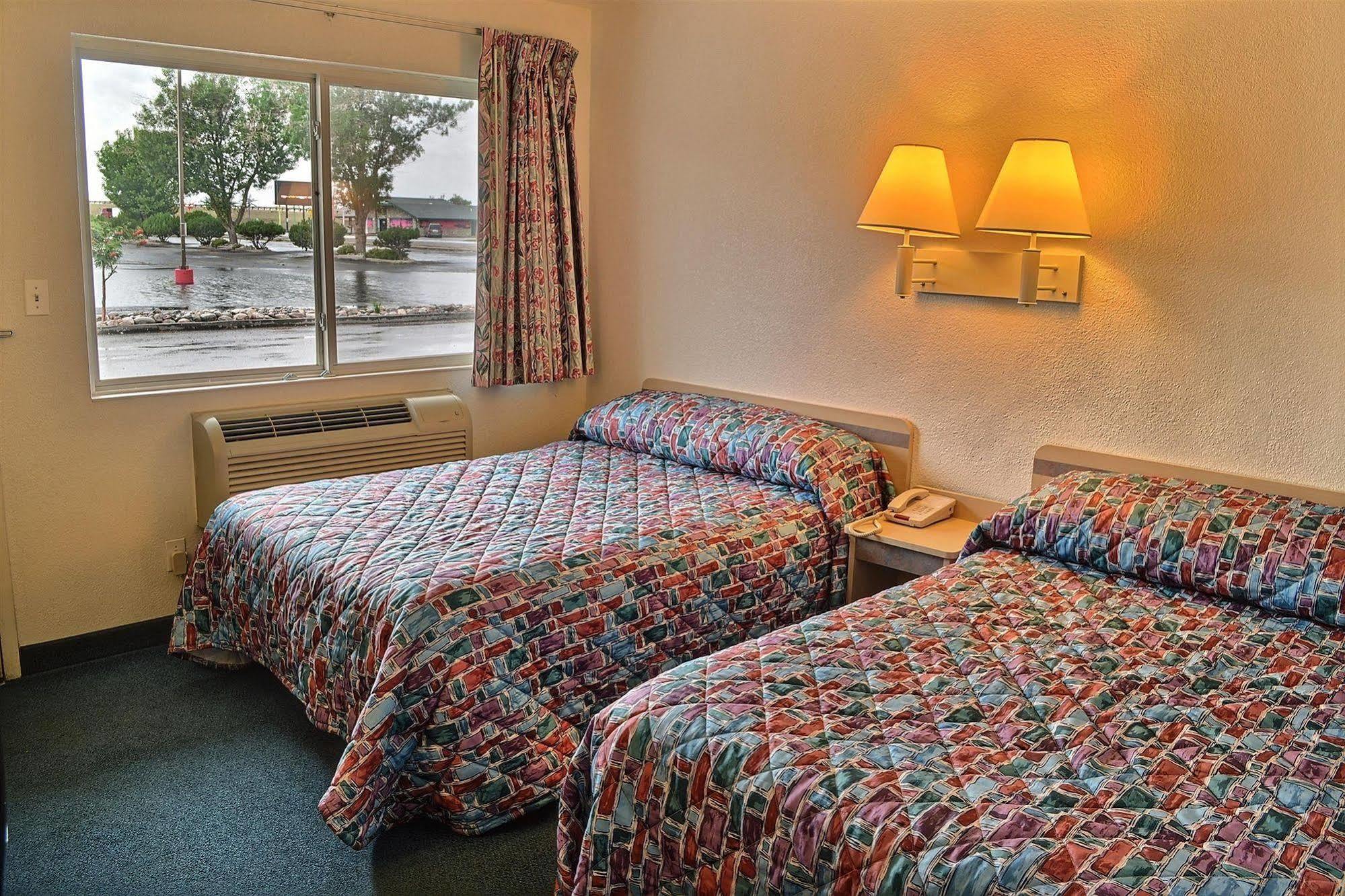 Motel 6-Billings, Mt - South Exterior photo